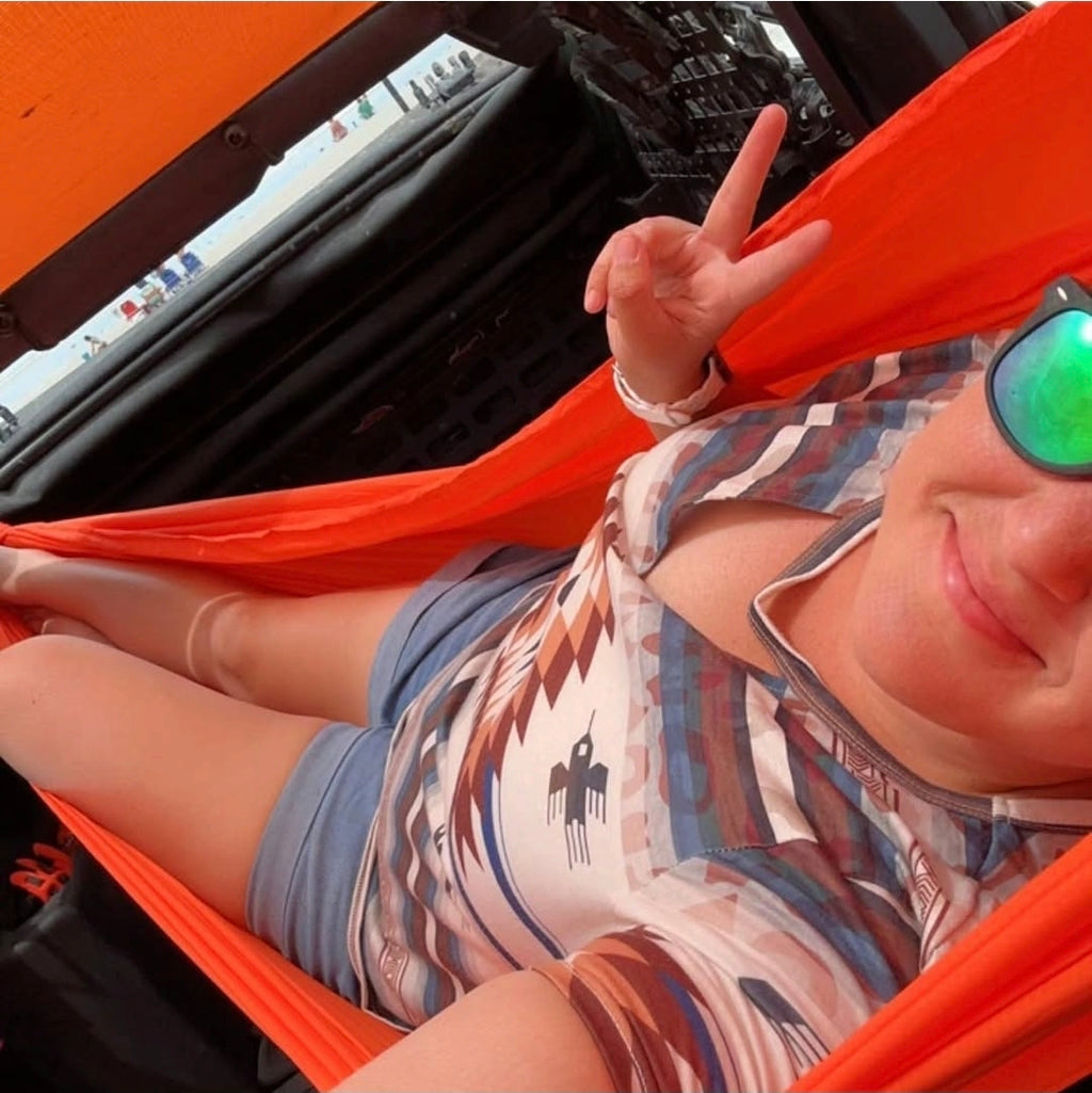 Meraki solo hammock installed inside a Gen 6 Ford Bronco 4-Door with no-drill roll bar brackets - photo 5